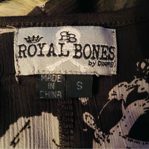 Royal bones sheer skull tank 💀 - Picture 3 of 3